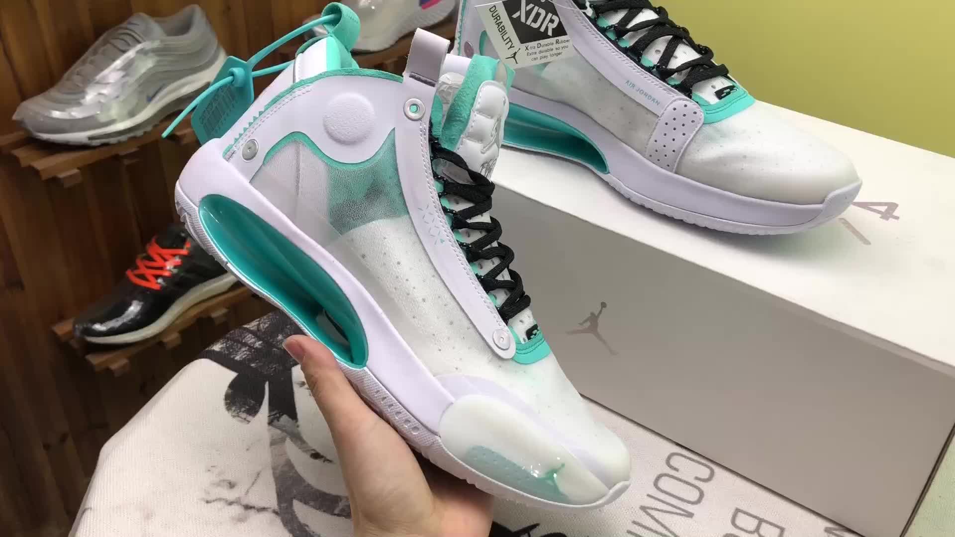 纯原版 air jordan 乔丹34 aj34首发电光蓝紫镂空 郭艾伦黑白 火星