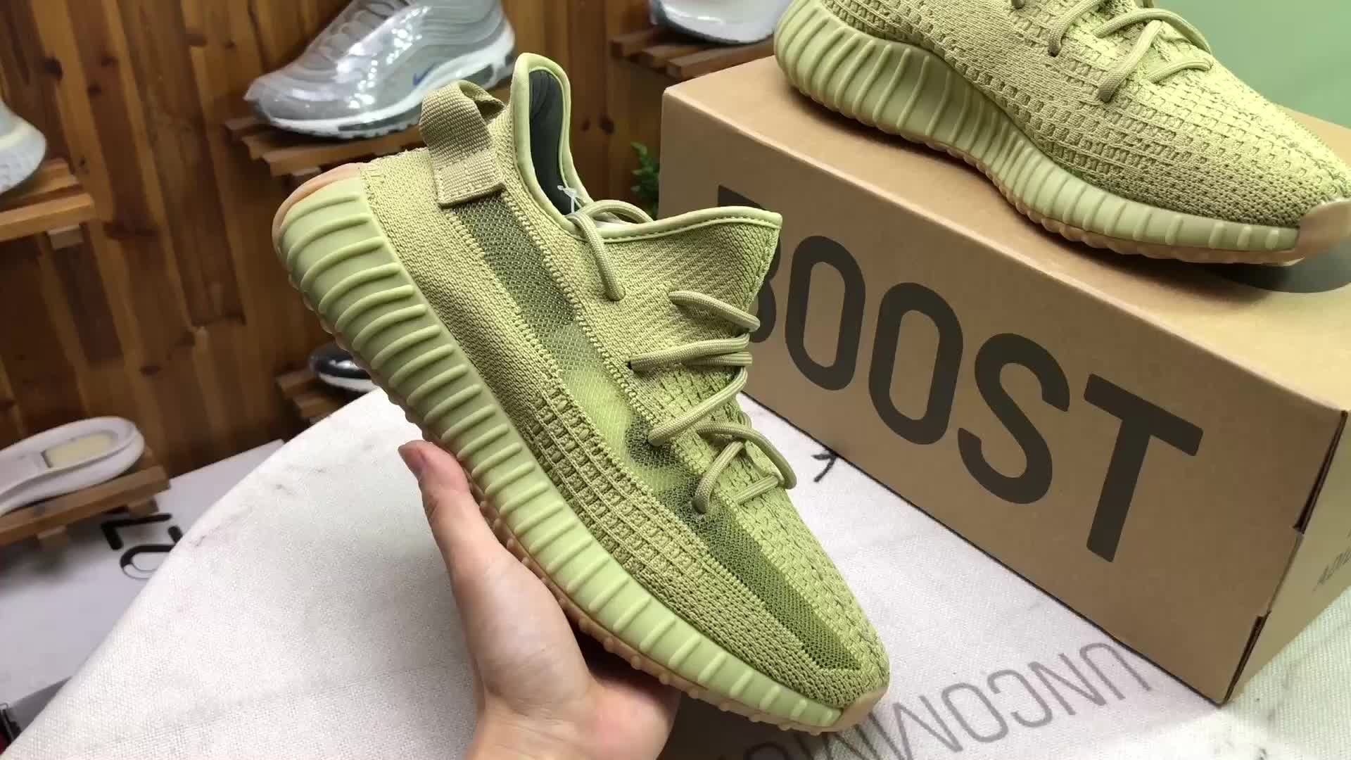 公司级 yeezy 350 v2爆米花运动鞋 硫磺抹茶绿椰子 休闲跑鞋fy5346