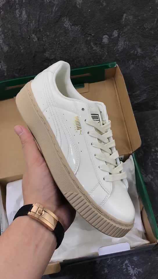 puma suede platform 彪马蕾哈娜二代 米白漆皮厚底松糕鞋