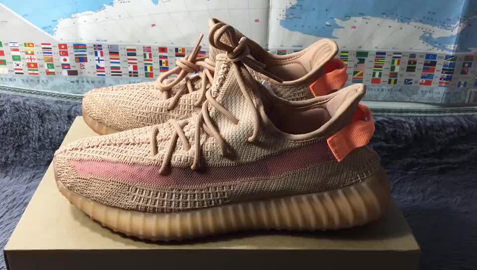 new yeeezy 350 v2 boost static clay