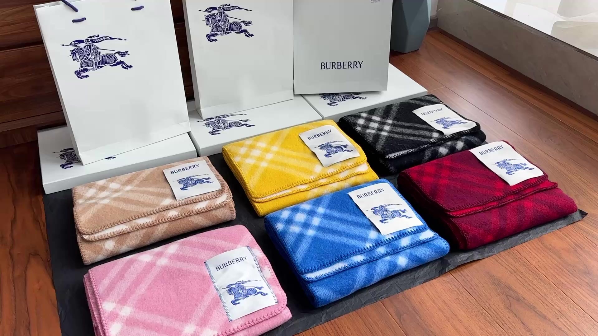 wsxc1764682871960_0.mp4