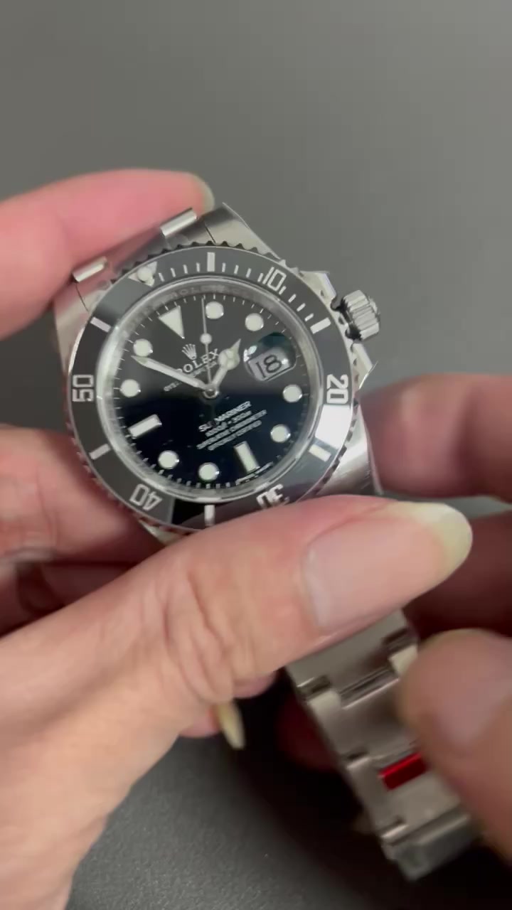 AE125823