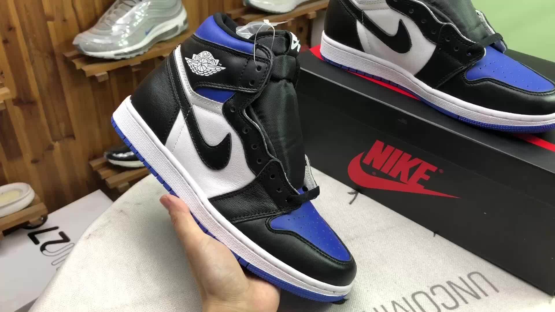 公司级乔丹 乔1 aj 1 头层皮 air jordan 1 retro 皇家蓝黑蓝脚趾 小