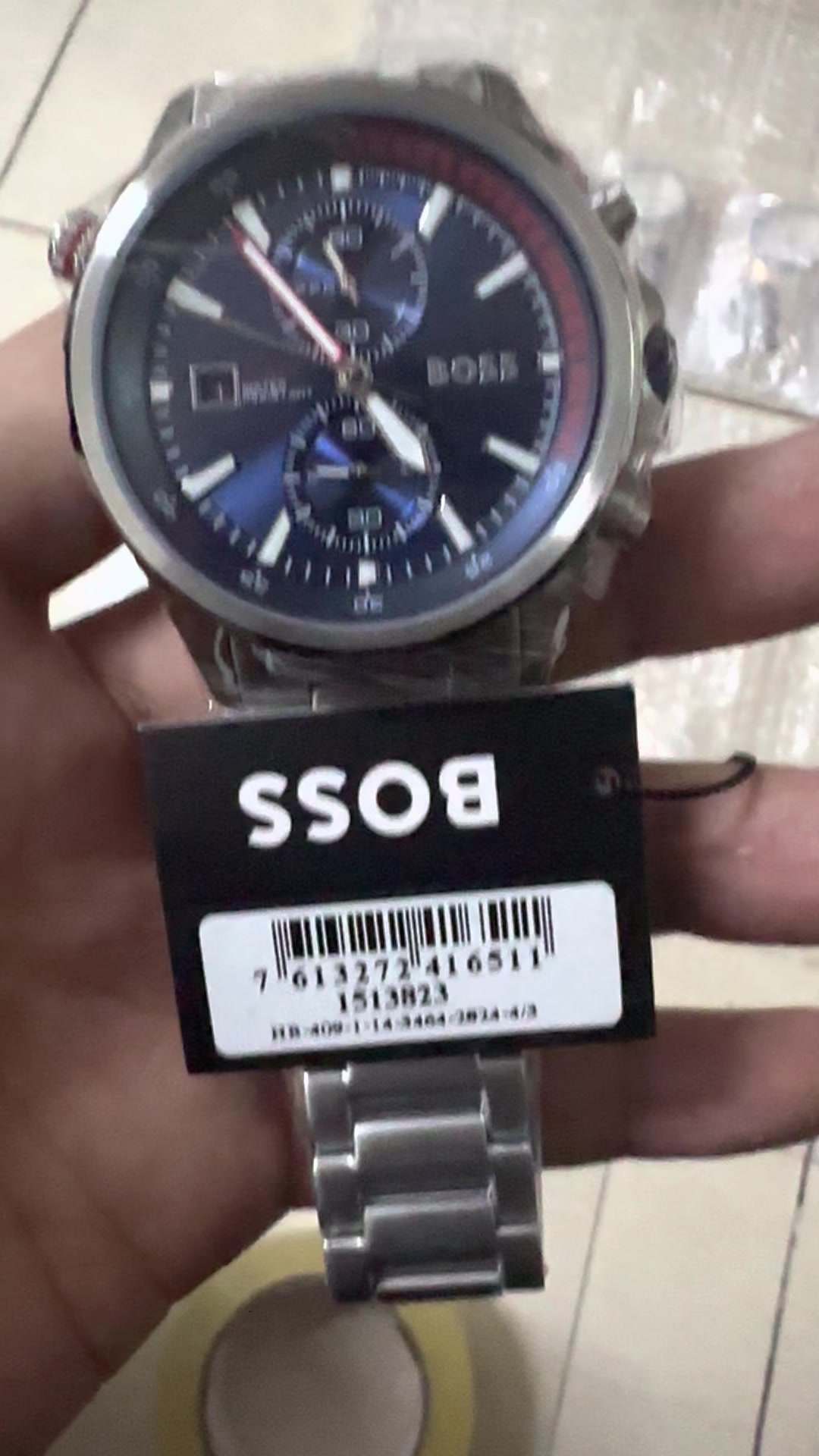 1513823