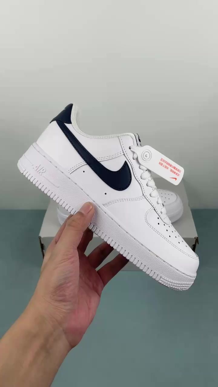 2025_10_04_00_45_IMG_8154.MP4