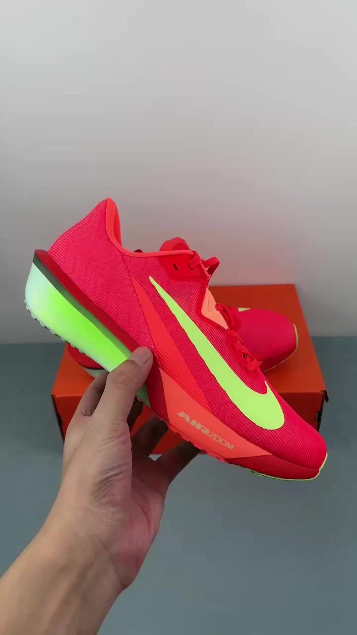 2025_09_11_00_27_IMG_2913.MP4