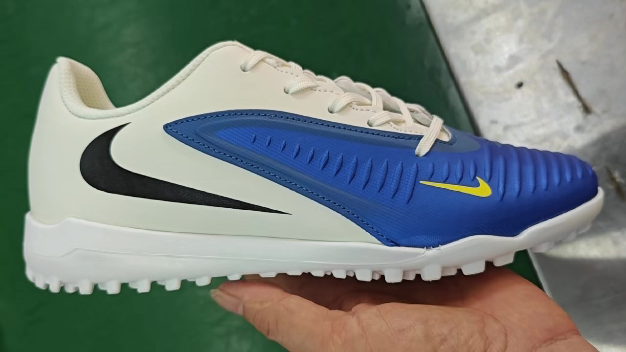 af582122c9086b337f5a7aa6d667105a.mp4