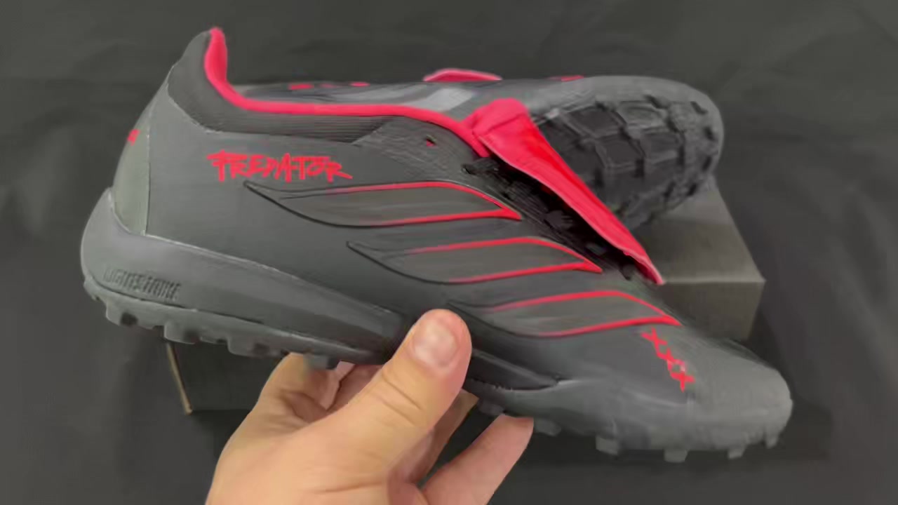 e8ba86bc3215d63506563d2bffdd2468.mp4