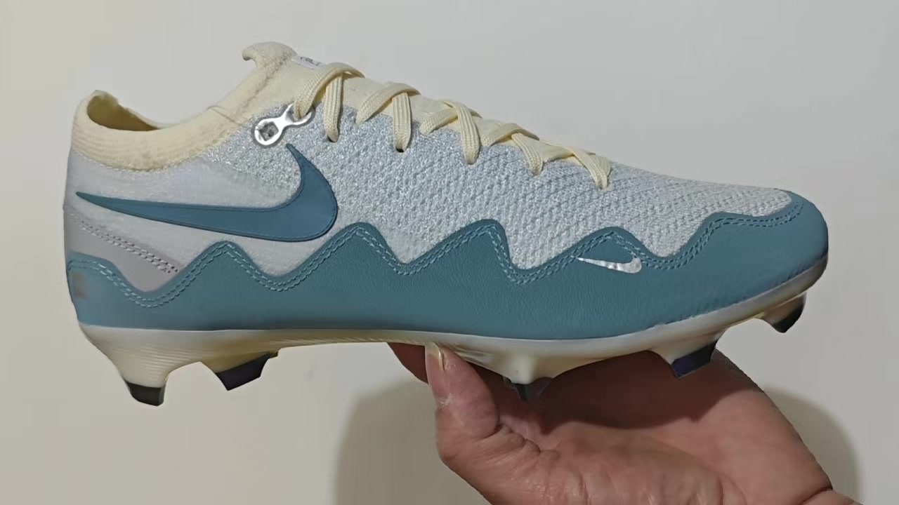 0be3f25926653efd752f157b18a40a1b.mp4