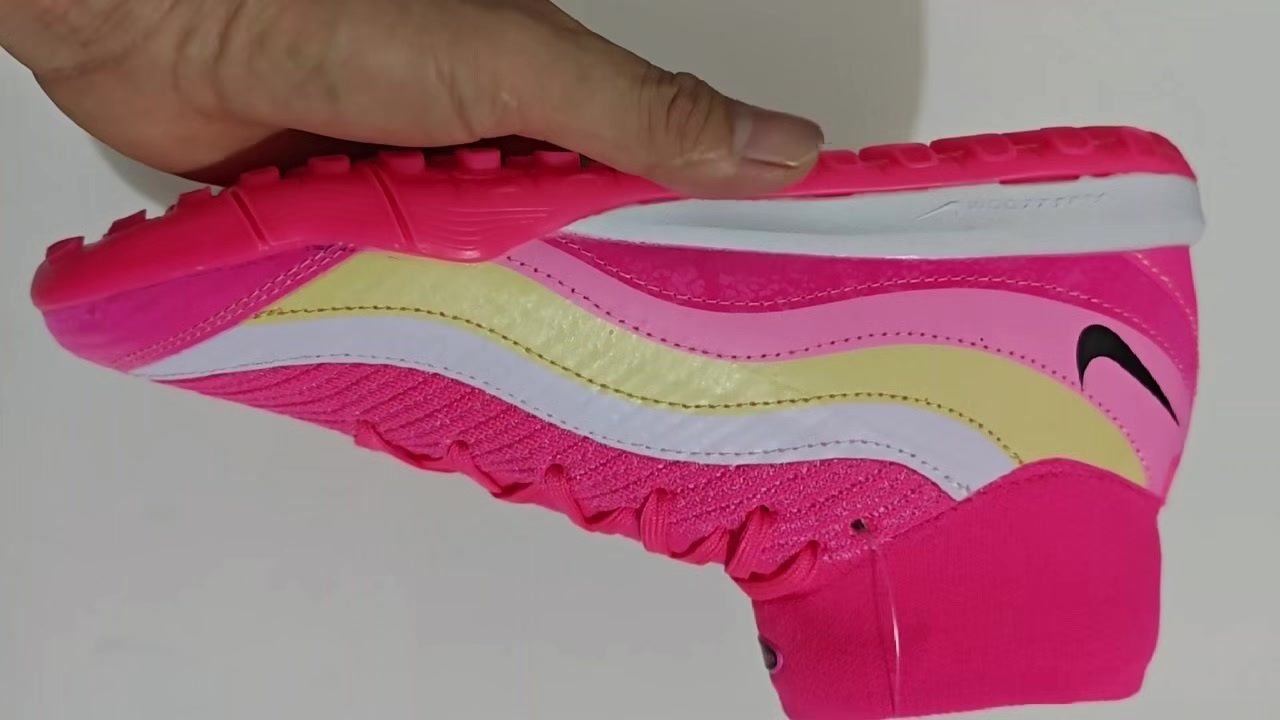 dfbcf2e2837de43af8602a7255106a8d.mp4