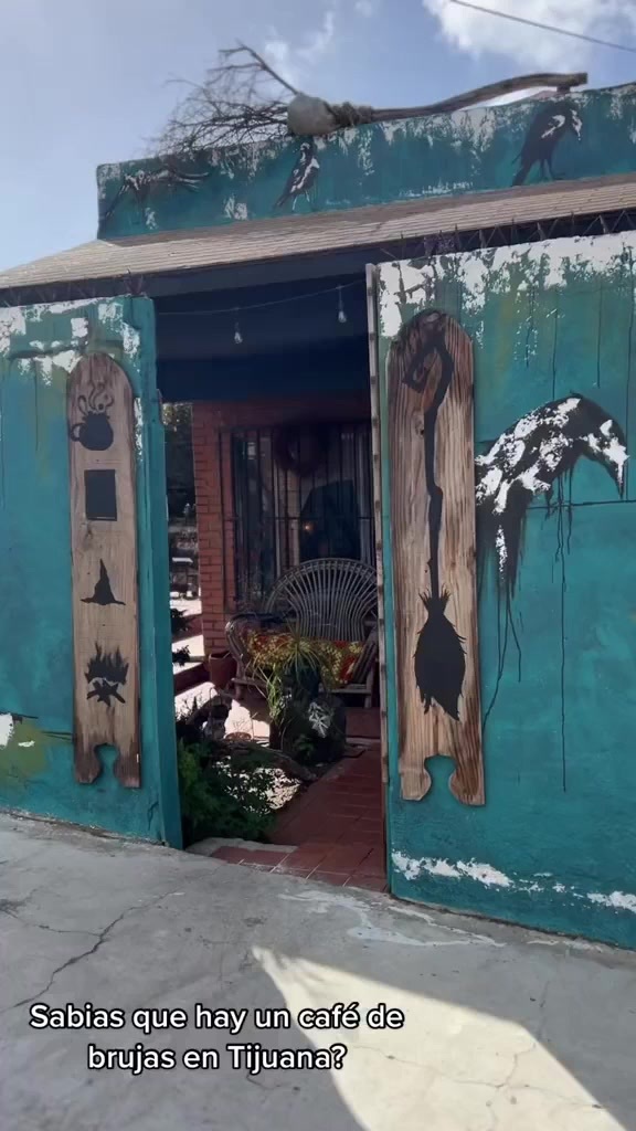 墨西哥蒂华纳的女巫咖啡馆.mp4