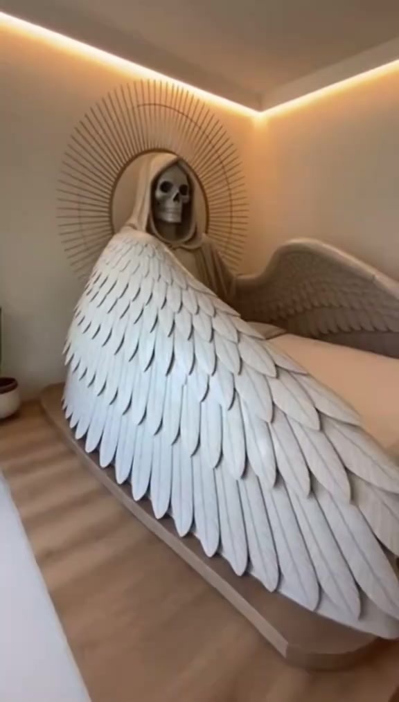 圣死神样子的床.mp4