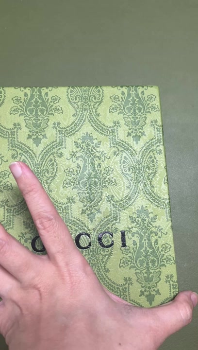 GUCCI