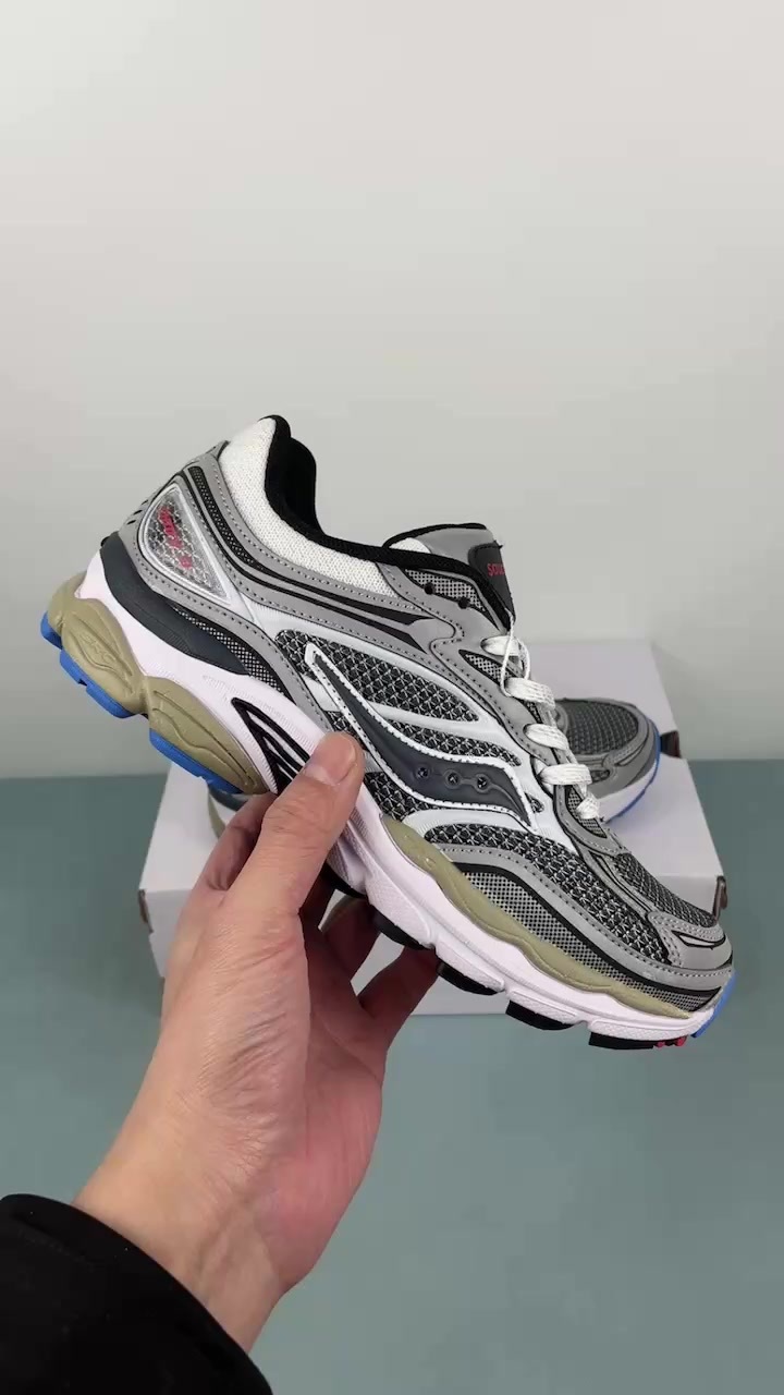 2026_02_02_23_55_IMG_9672.MP4