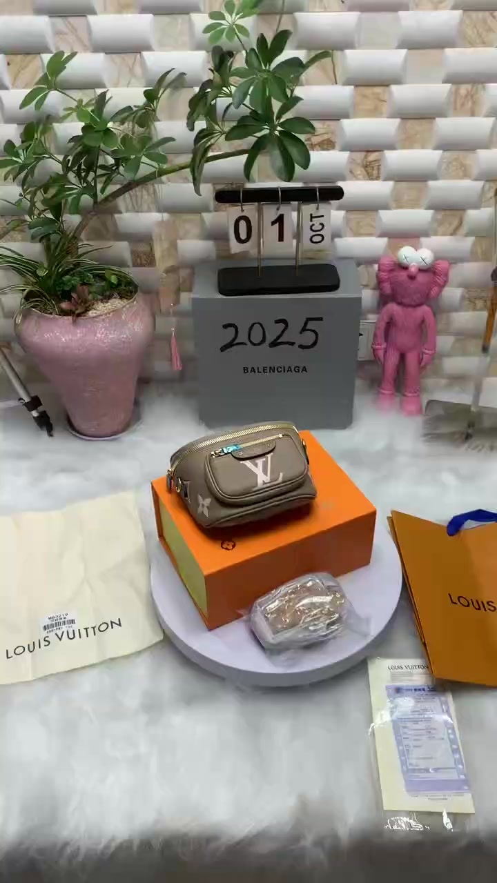 微信视频2025-10-14_215453_440.mp4