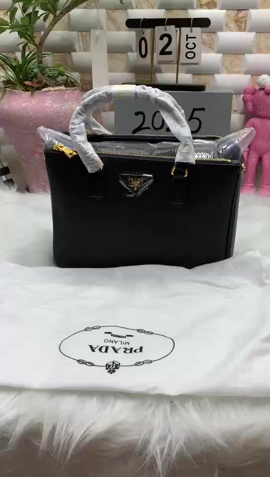 微信视频2025-10-14_215613_931.mp4