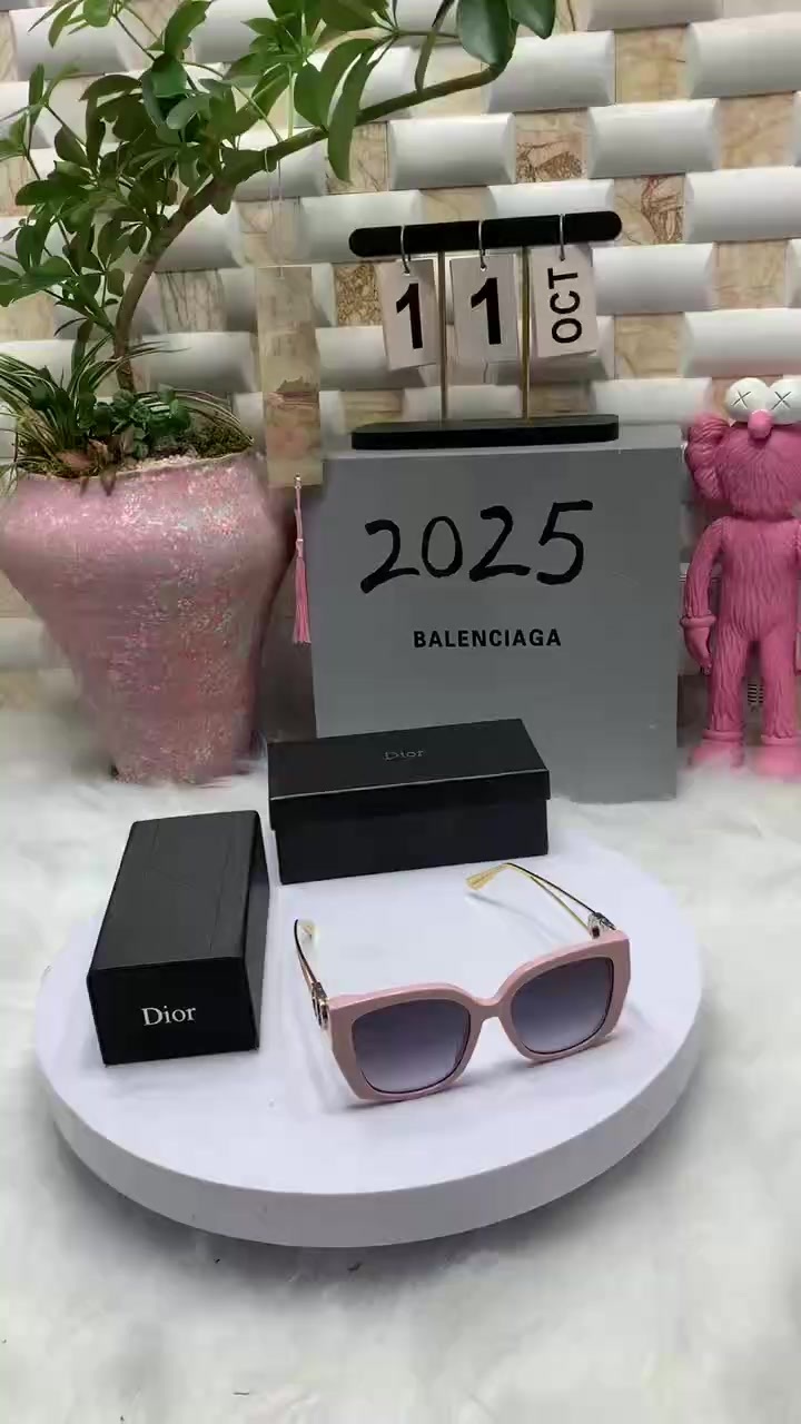 微信视频2025-10-14_220815_598.mp4