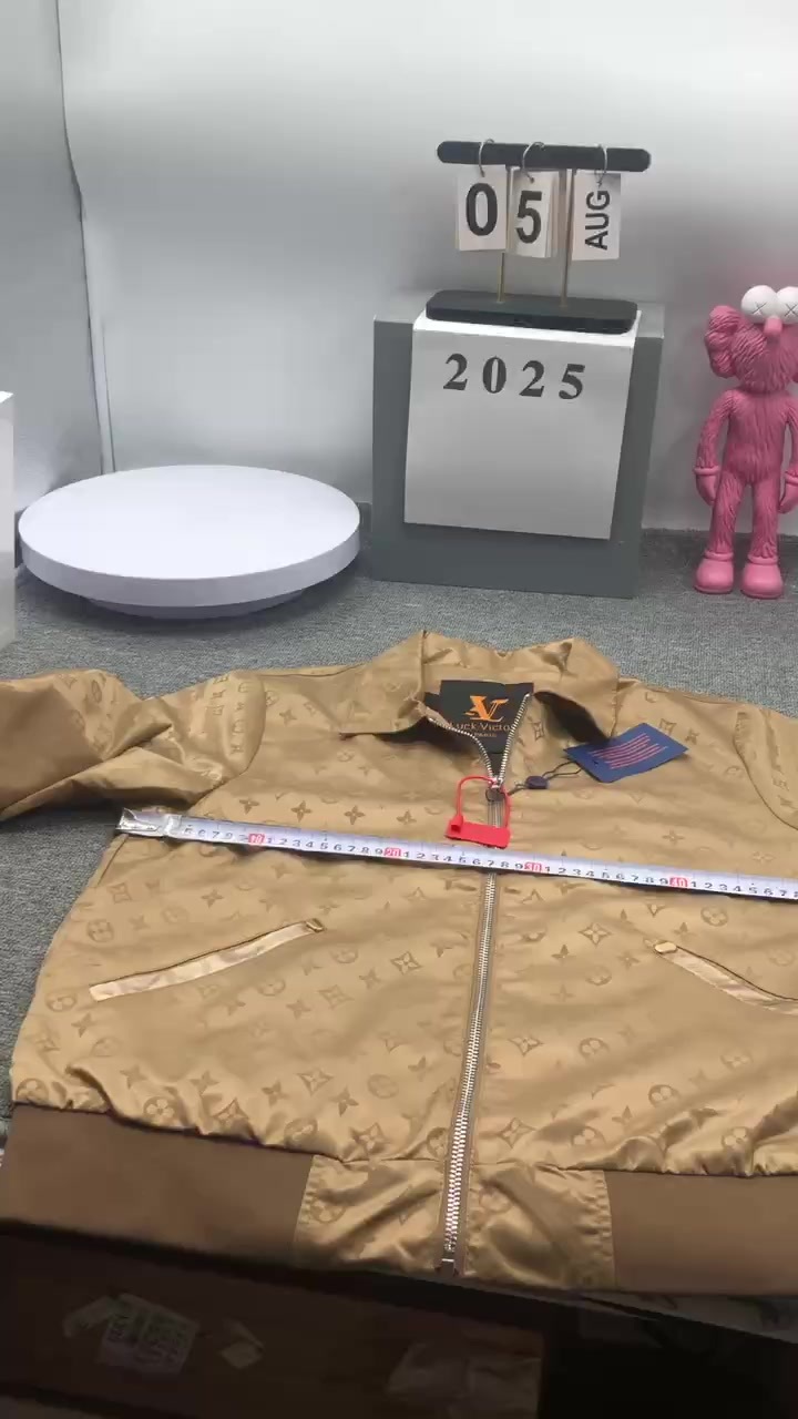 微信视频2025-08-13_231858_469.mp4